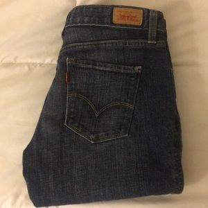 Levi’s straight leg jeans